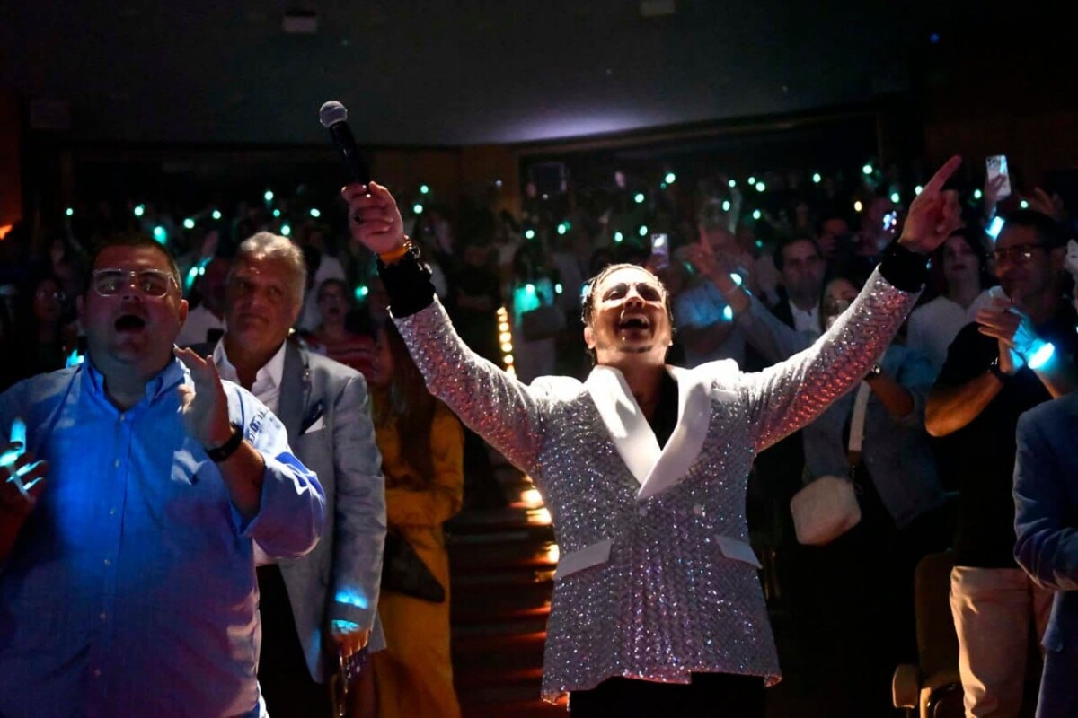 El público venezolano se rindió al frenesí musical de los Esteriore Brothers
