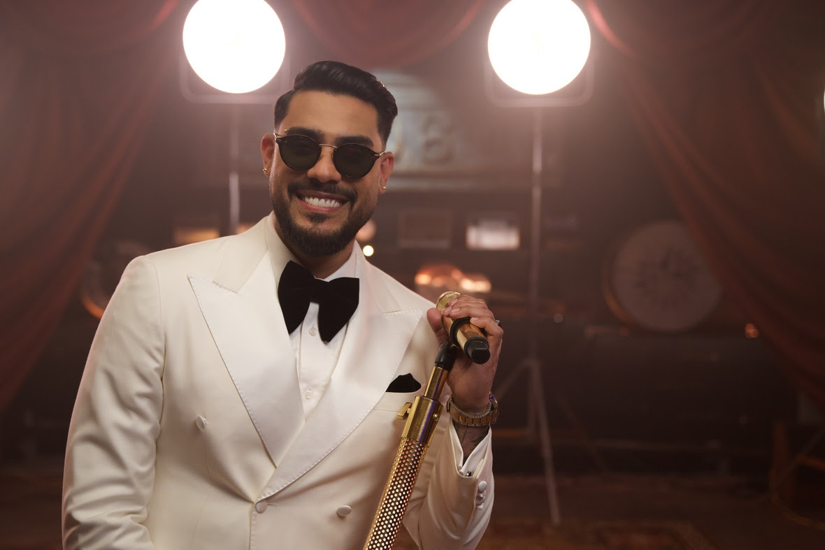 Ronald Borjas presentó con éxito su nuevo disco “Joyas Que Bailan”