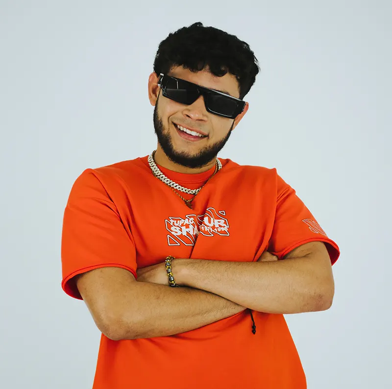 Skinny J lanza su nuevo tema “TOMA ANÍS”