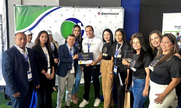 Vanguardia e innovación se vivió en la primera Expo Comercial Odontológica