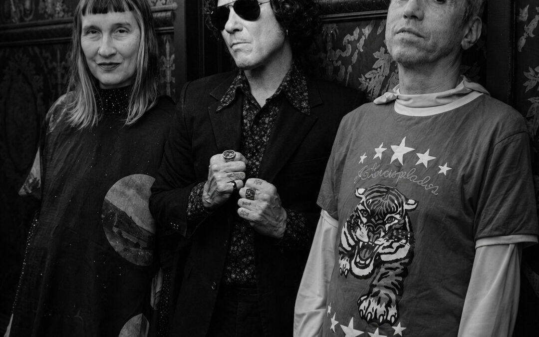Aterciopelados y Enrique Bunbury reviven “Te Juro Que No”, primer adelanto del EP La Pipa de la Paz 2026